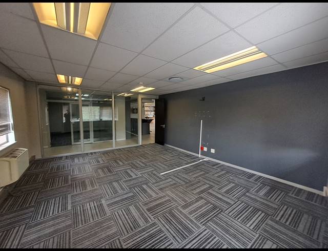 550M² OFFICE TO LET IN ILLOVO